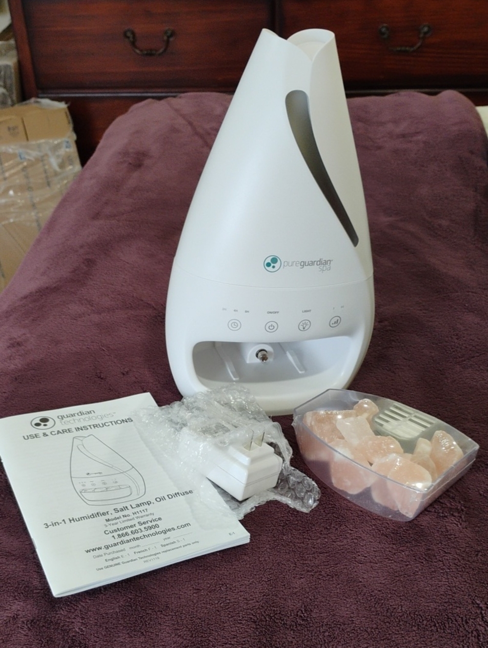 White 3-in-1 Humidifier with Salt Lamp & Oil Diffuser